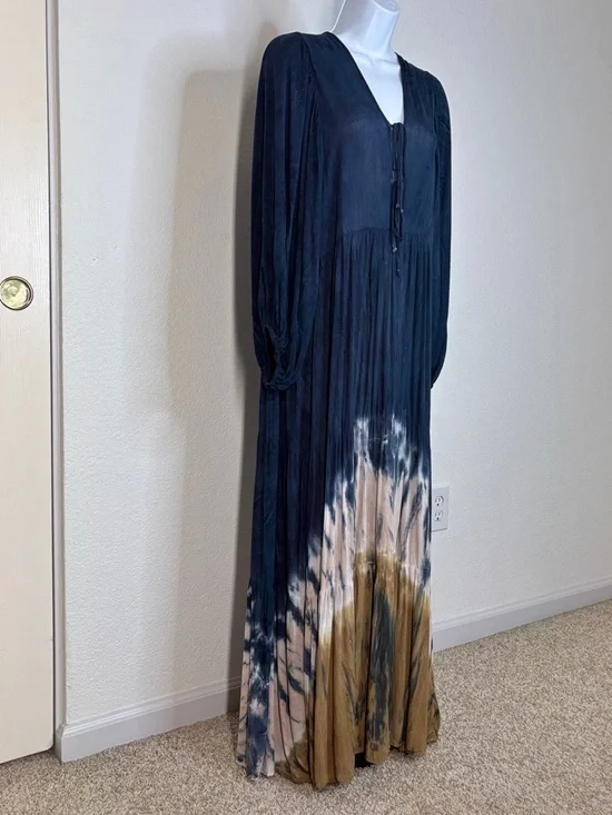 Young Fabulous & Broke Dawn Navy Tie Dye Maxi Dress Bohemian Large - Picture 2 of 16
